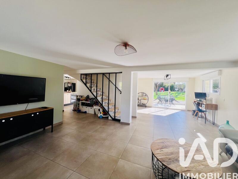 Maison - 168 m² - 5 pièces
