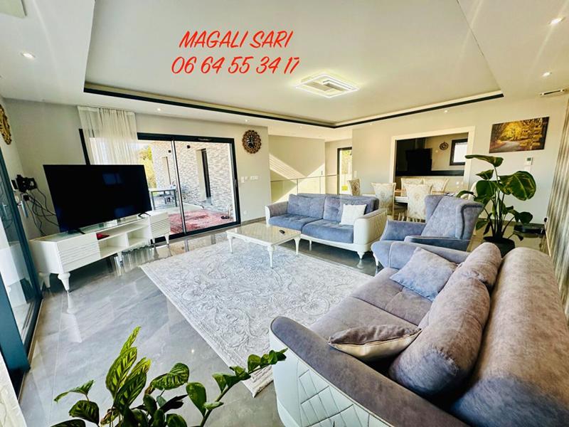 Villa - 150 m² - 7 pièces