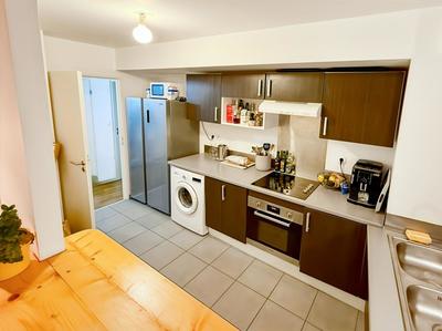 Appartement - 86 m² - 4 pièces
