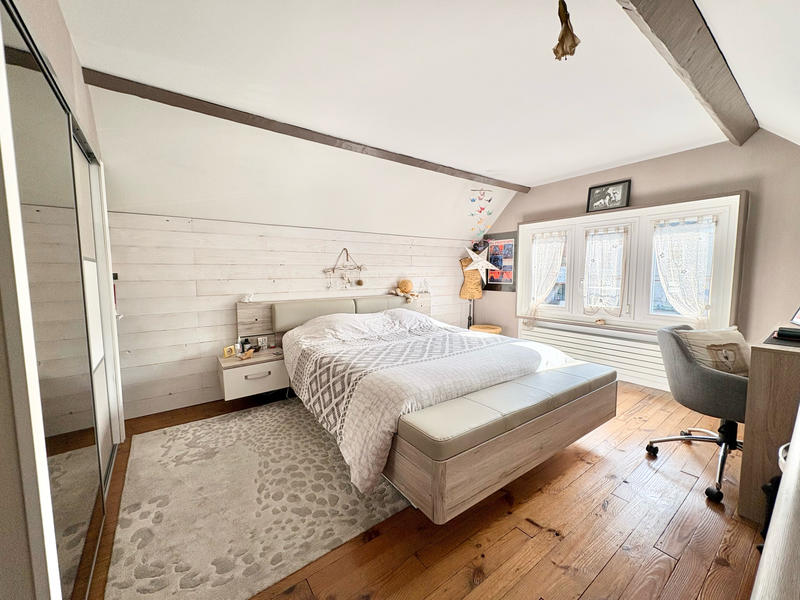 Maison - 140 m² - 6 pièces