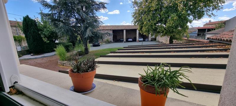 Maison - 245 m² - 11 pièces