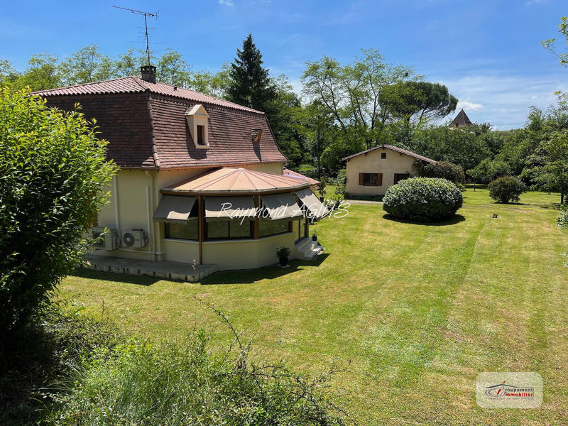 Maison - 153 m² - 7 pièces