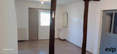 Maison traditionnelle - 104 m² - 6 pièces