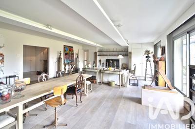 Appartement - 213 m² - 6 pièces