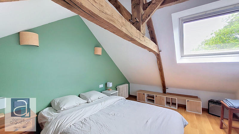 Maison - 139 m² - 7 pièces