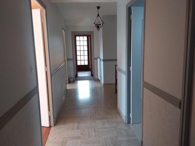 Maison - 198 m² - 8 pièces