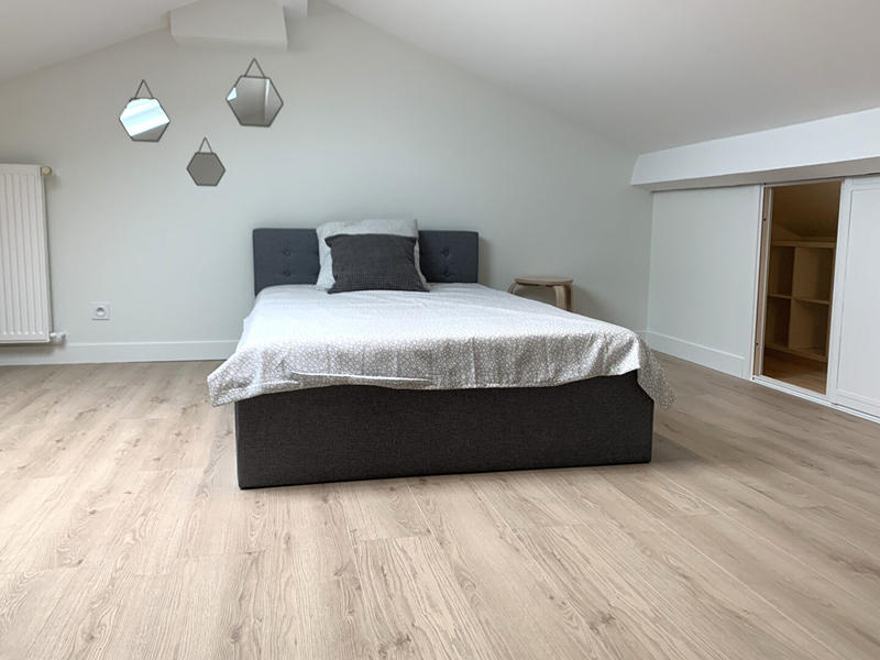 Chambre - 154 m² - 8 pièces