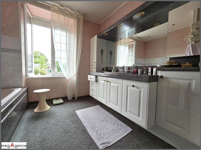 Maison de campagne - 230 m² - 7 pièces