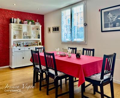 Maison - 96 m² - 5 pièces