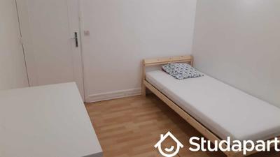 Chambre - 9 m² - 1 pièce