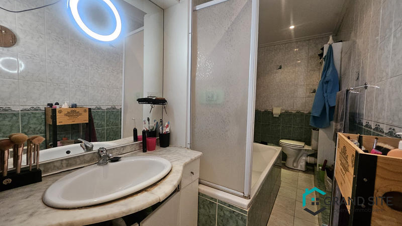 Villa - 153 m² - 6 pièces