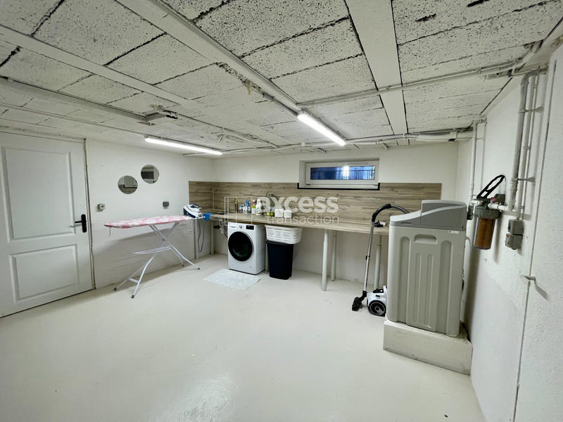 Maison - 93 m² - 5 pièces