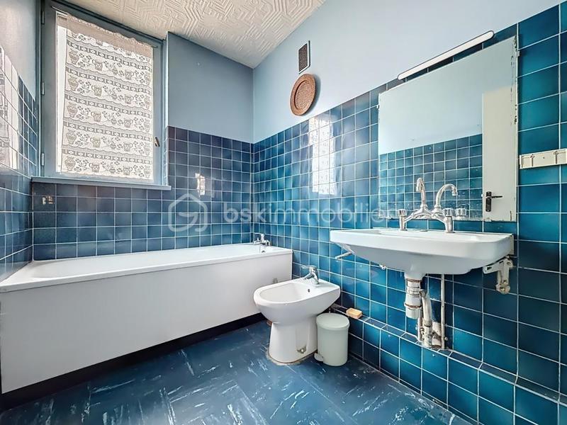 Appartement - 87 m² - 5 pièces