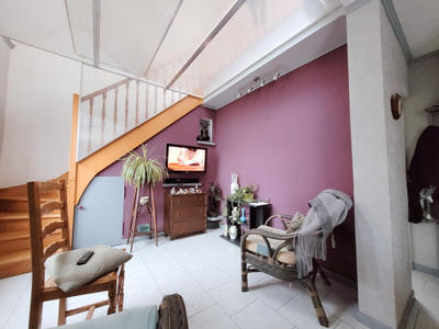 Maison - 95 m² - 4 pièces