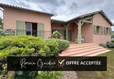 Maison - 118 m² - 5 pièces