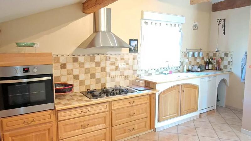 Mas - 210 m² - 7 pièces