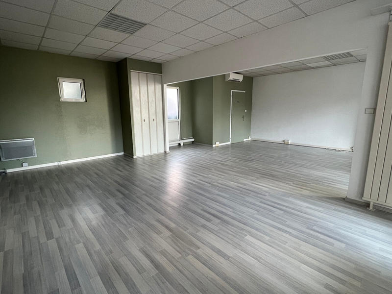 Local commercial - 51 m² - 2 pièces