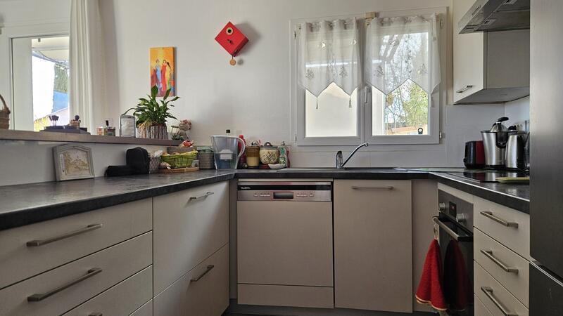 Villa - 96 m² - 5 pièces