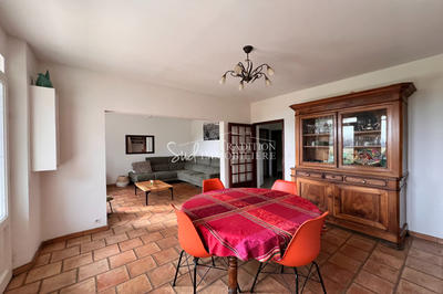 Mas - 235 m² - 2 pièces