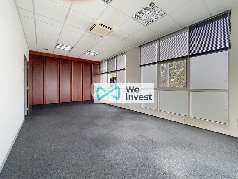 Bureau - 201 m² - 8 pièces