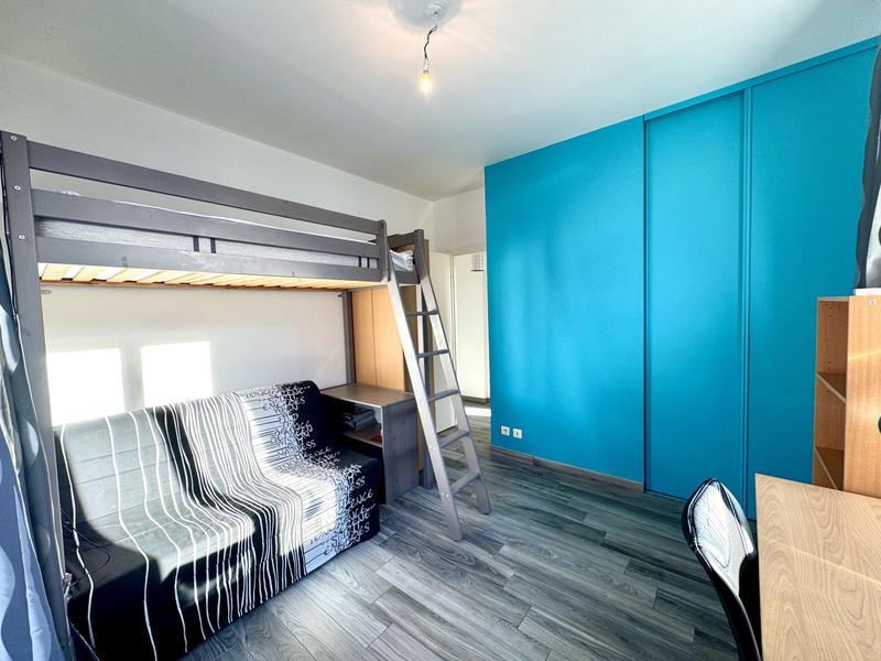 Villa - 238 m² - 8 pièces