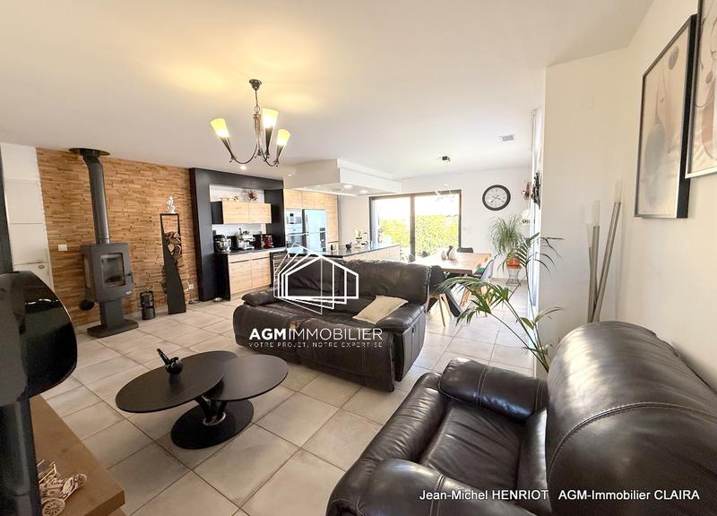 Villa - 104 m² - 4 pièces