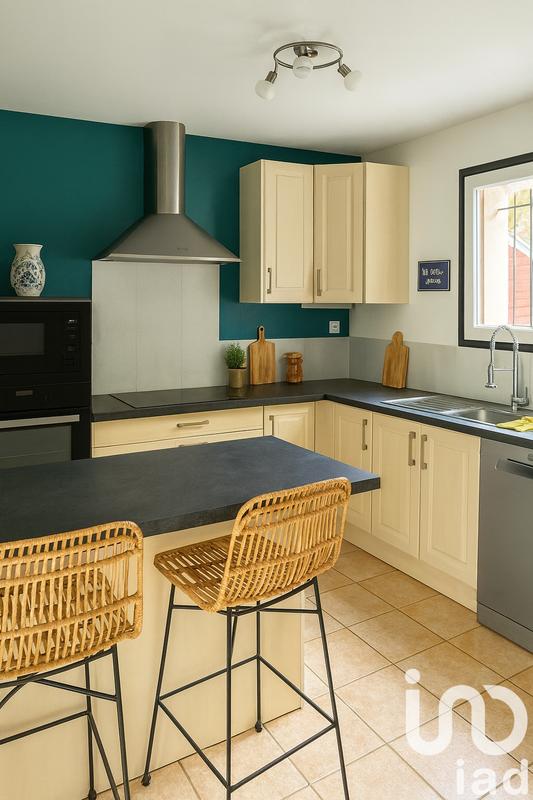 Maison - 86 m² - 4 pièces