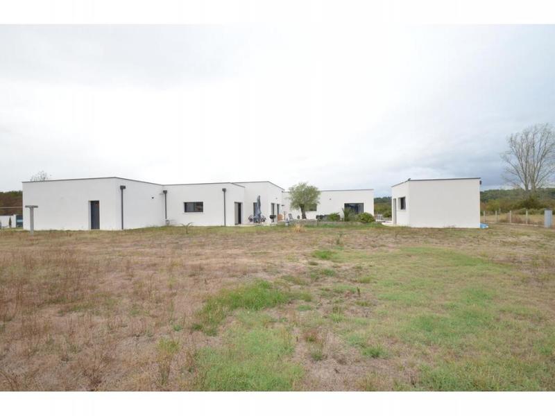 Maison - 194 m² - 6 pièces