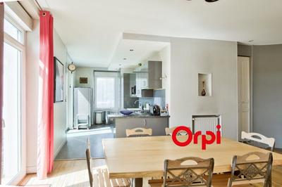 Maison - 118 m² - 5 pièces