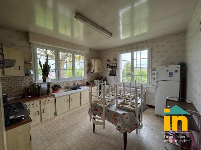 Maison de ville - 102 m² - 6 pièces