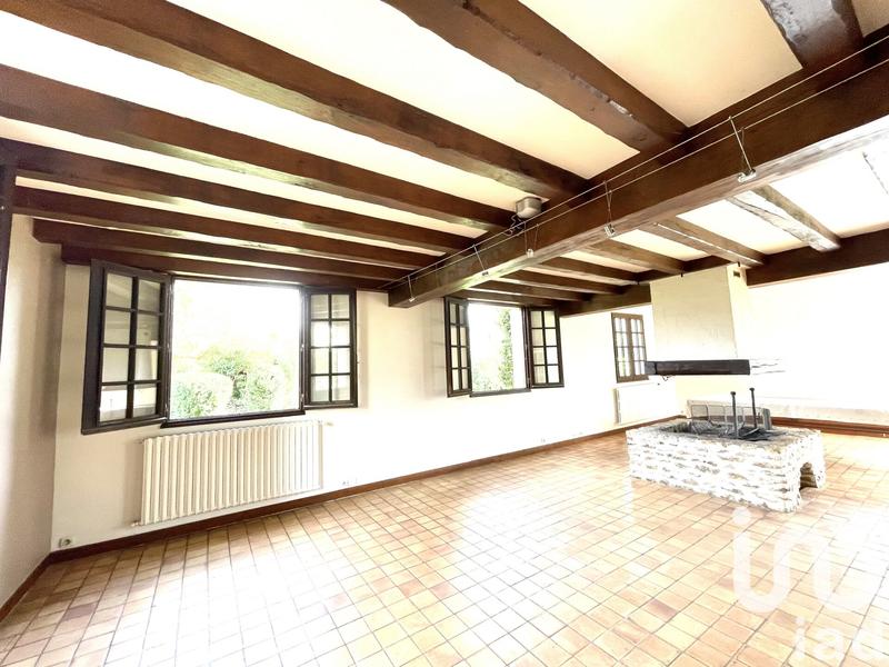 Maison - 372 m² - 9 pièces