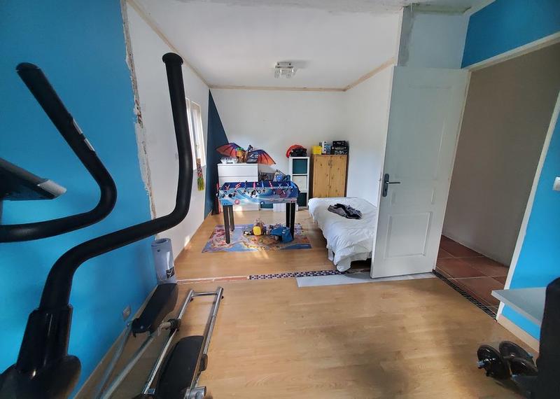 Maison - 198 m² - 7 pièces