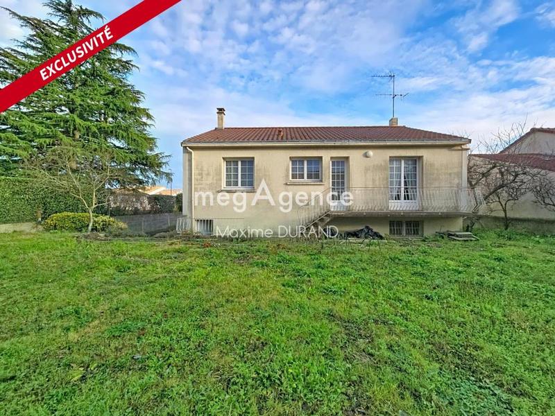 Maison traditionnelle - 102 m² - 4 pièces