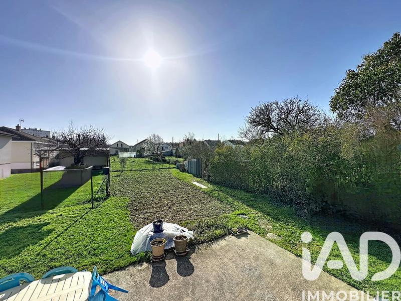 Maison - 104 m² - 4 pièces