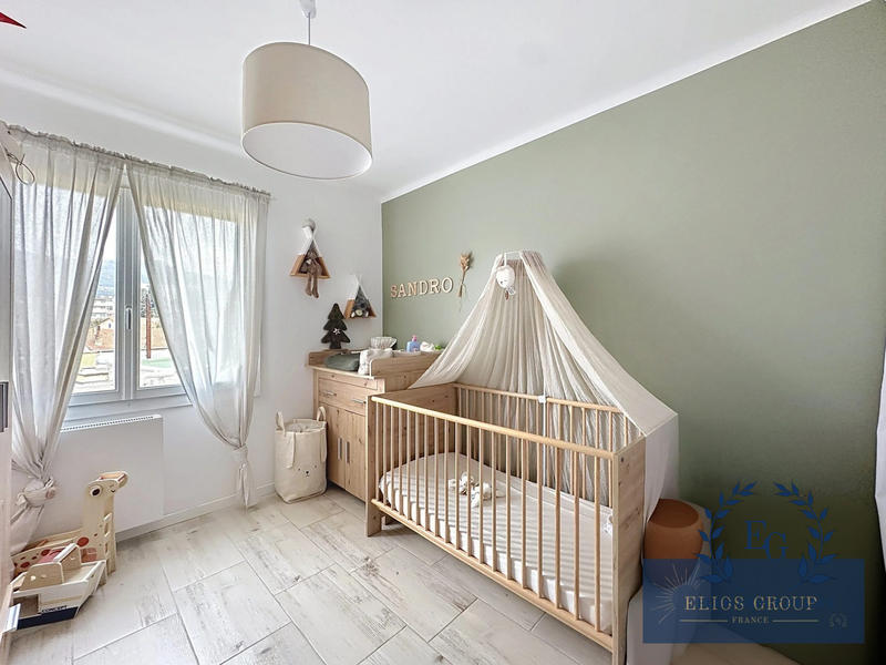 Appartement - 60 m² - 3 pièces