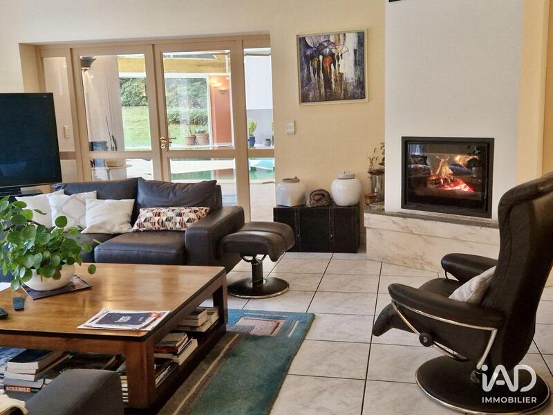 Maison - 496 m² - 7 pièces