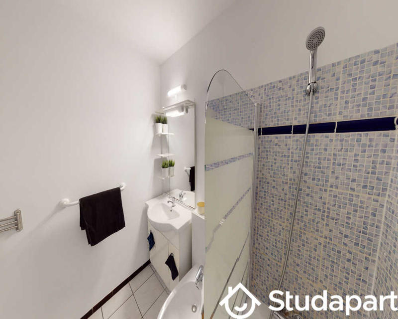 Chambre - 40 m² - 1 pièce