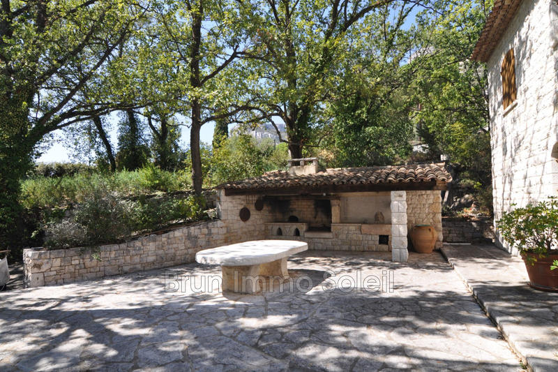 Maison en pierre - 250 m² - 8 pièces