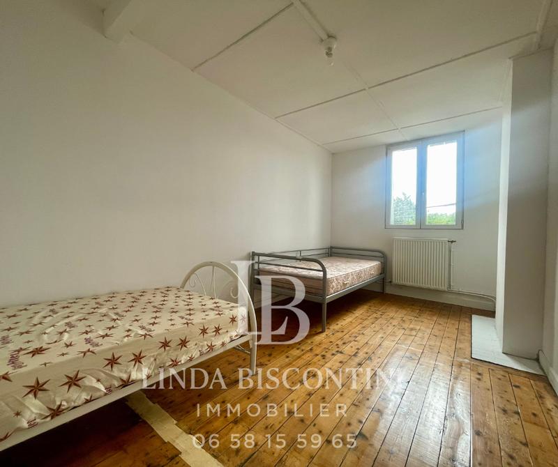 Maison - 163 m² - 7 pièces