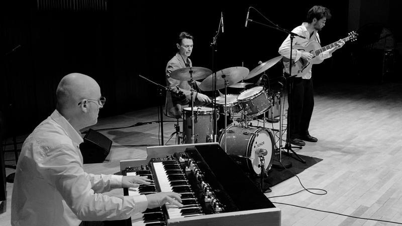 Antoine Dessane &amp; The Jive Messengers