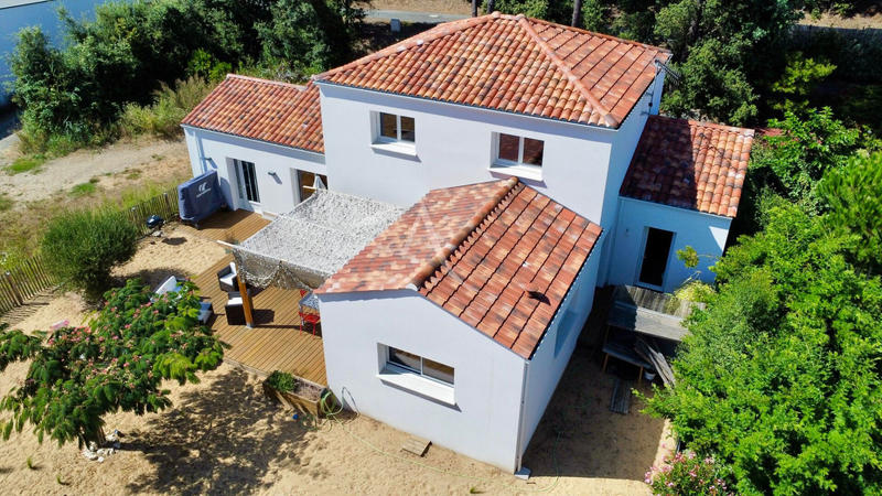 Maison - 150 m² - 5 pièces