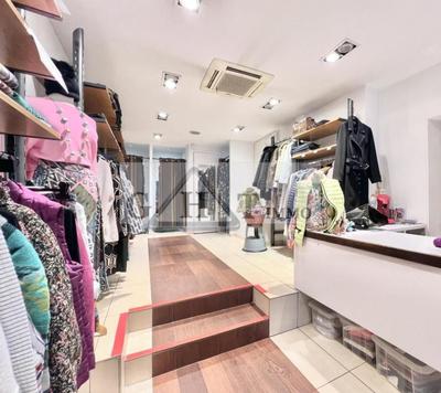 Local commercial - 90 m²