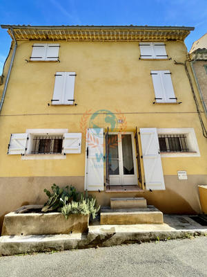 Maison de village - 90 m² - 5 pièces