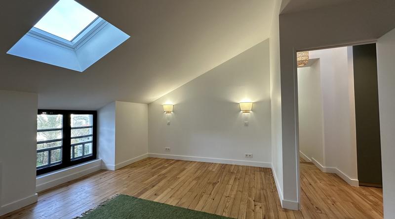 Maison - 200 m² - 6 pièces