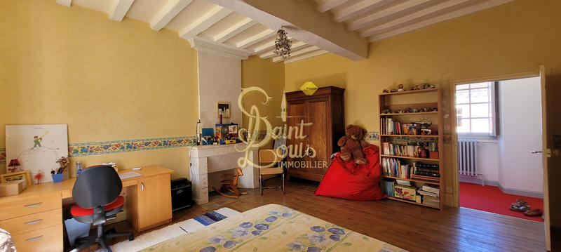 Maison - 300 m² - 7 pièces