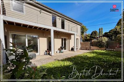 Maison - 112 m² - 4 pièces