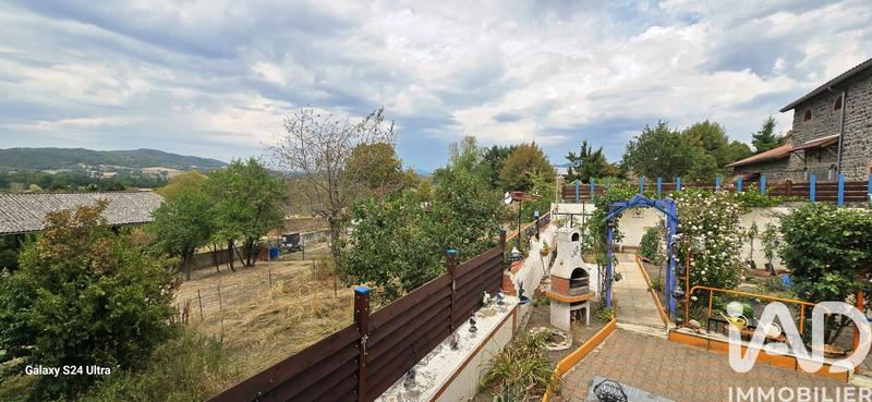 Maison de village - 84 m² - 4 pièces