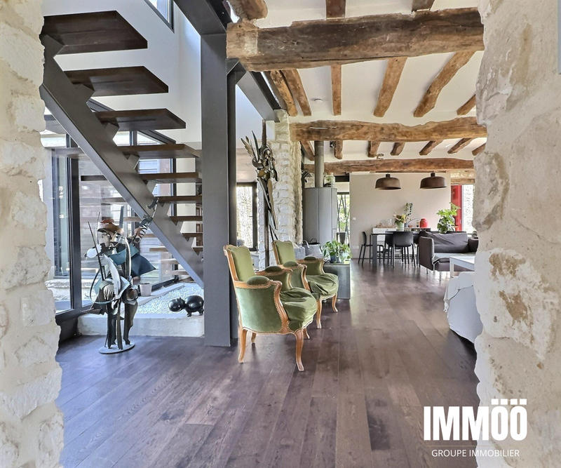 Maison contemporaine - 220 m² - 8 pièces