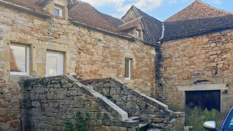 Maison - 200 m² - 6 pièces