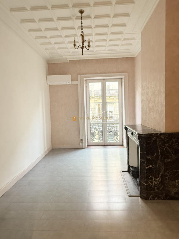 Appartement - 117 m² - 5 pièces